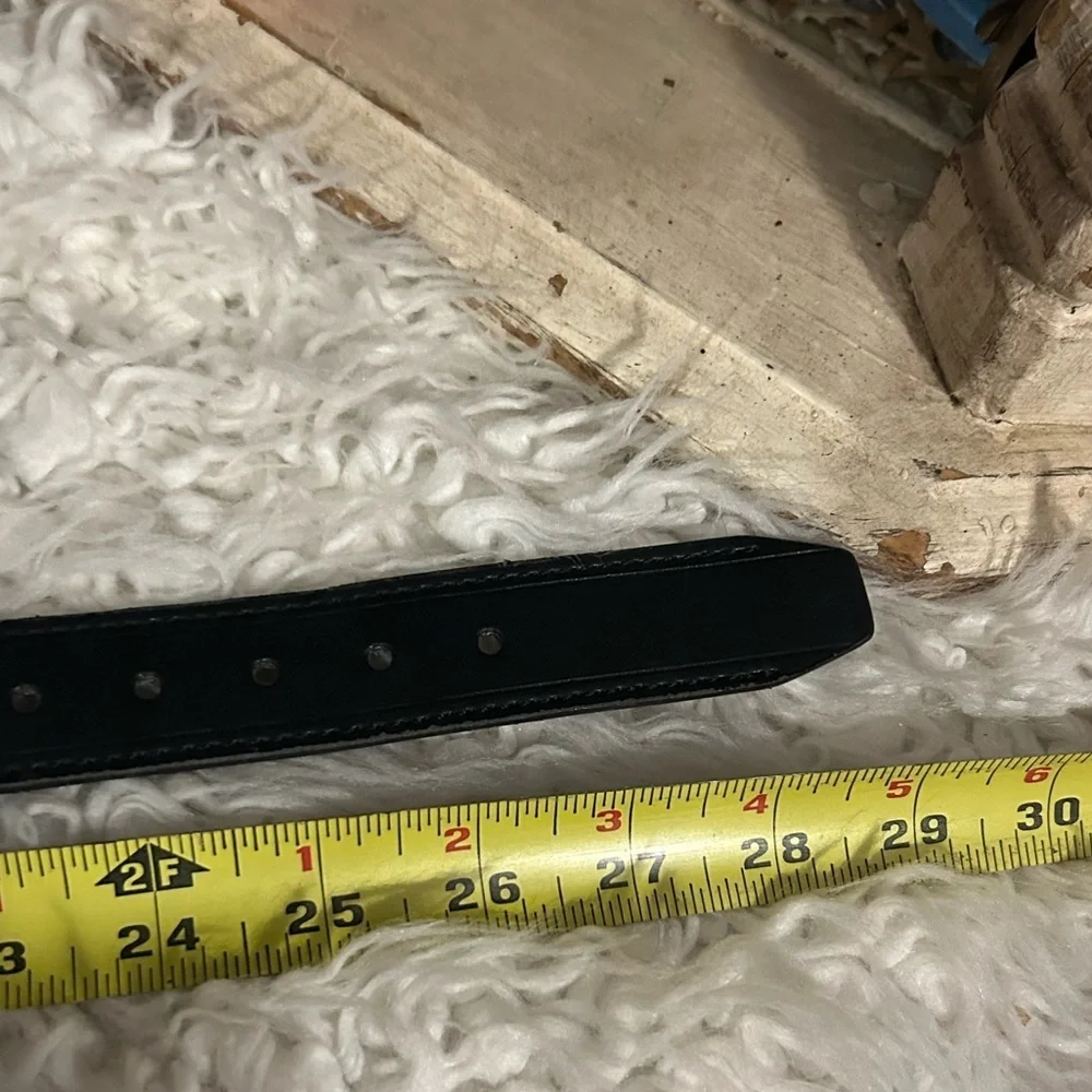 Black/brown reversible IZOD boys’ belt - size small